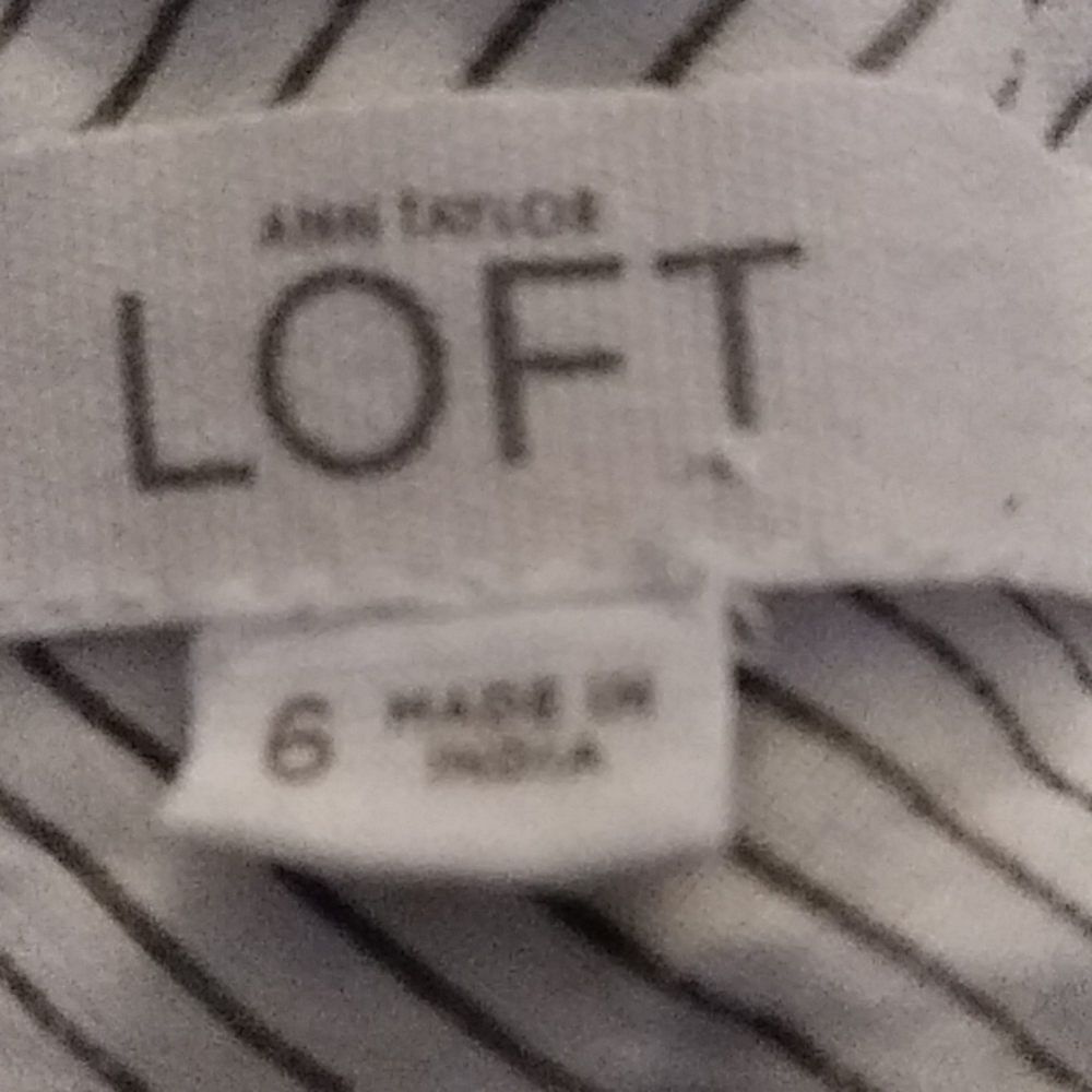 LOFT Riviera Shorts - Picture 3 of 6